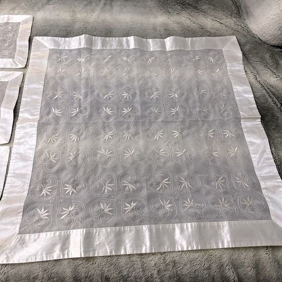 Set of four hand made crochet white with gold accent table doilies - Picture 3 of 5